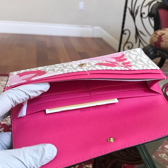 2pcs Michael Kors xs hailee handbag&wallet Set - Picture 8 of 8